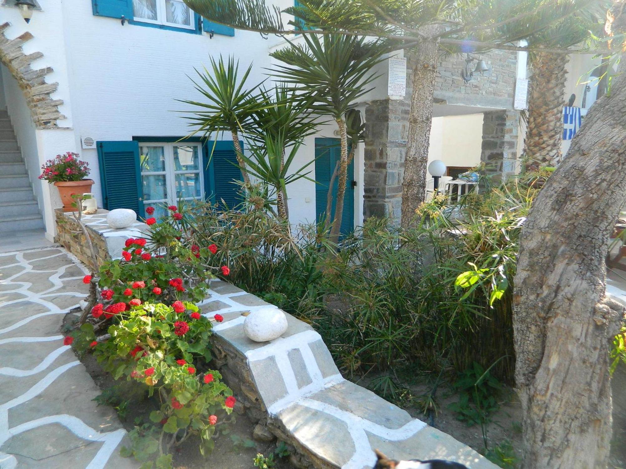 Ioanna Apartments Агиос-Прокопиос Экстерьер фото